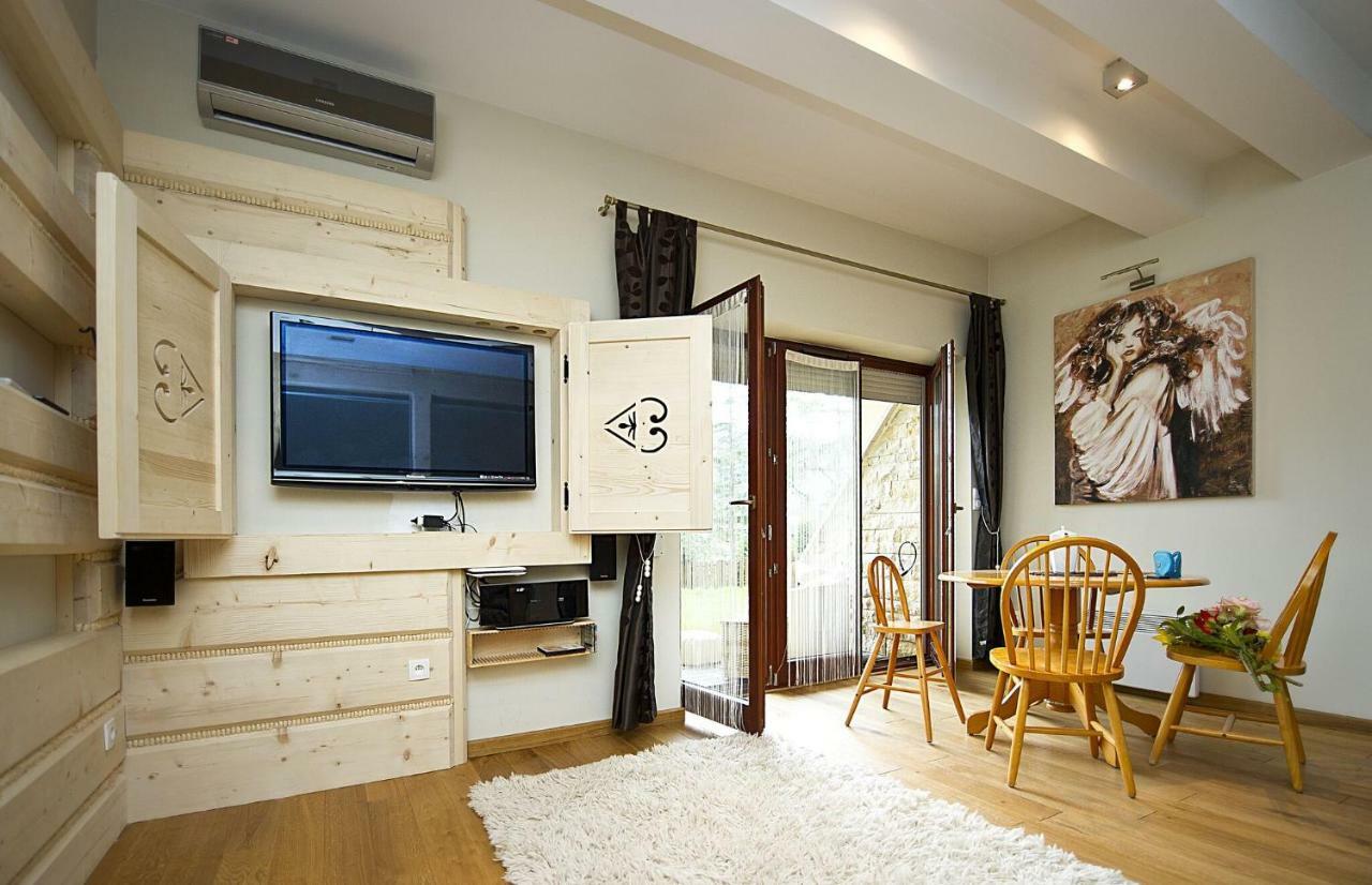 Szymoszkowa Residence กอสเชียลิสกอ ภายนอก รูปภาพ